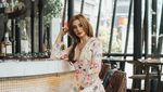 Cantiknya Nora Alexandra, Istri Jerinx SID yang Doyan Ngopi
