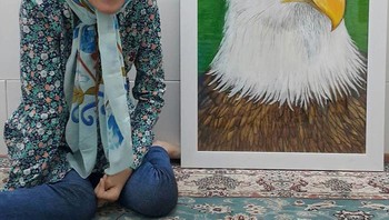 Saya suka melukis wajah. Ketika saya ingin menggambar potret, saya mulai dengan melengkung dan melingkari wajah manusia untuk desain awal. Ini adalah hukum melukis wajah, kata artis itu kepada Bored Panda. (Foto: Instagram/fatemehamami)