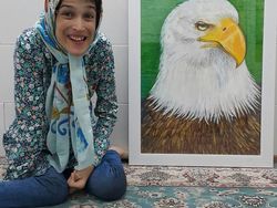 Keren! Wanita Penyandang Disabilitas Ini Lukis Wajah Pakai Kaki