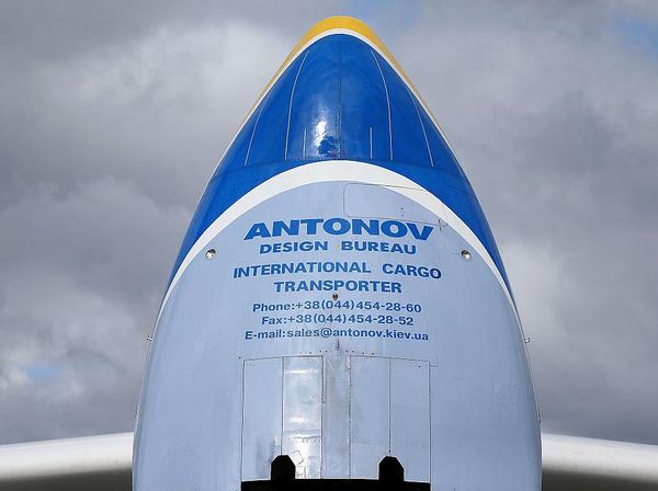 Ini Antonov An-225, Pesawat Kargo Terbesar di Dunia