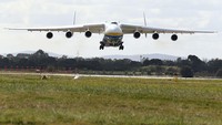 Bernama Mriya yang dalam Bahasa Ukraina berarti mimpi, pertama kali terbang pada tahun 1988 dan dengan cepat membuat 106 rekor dunia dalam satu penerbangan.
