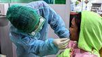 Cegah Wabah Corona Praktek Dokter Kini Pakai APD