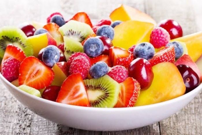 makan buah saat puasa