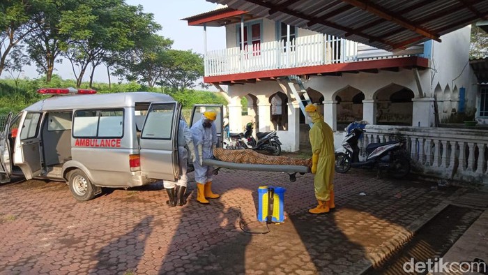 Warga Jember Meninggal Mendadak Dalam Masjid di Sidoarjo