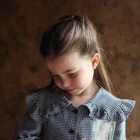 Si kecil yang wajahnya mirip dengan nenek buyutnya itu punya panggilan kesayangan. Oleh keluarga terdekatnya, Charlotte dipanggil dengan nama Lottie. Foto: Instagram @kensingtonroyal