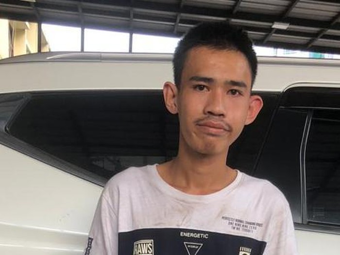 Irham (23), tersangka perampokan taksi online di Jalan Gurame, Pulo Gadung, Jaktim