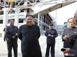 Kim Jong Un Muncul Lagi Usai Diisukan Meninggal, Trump Tak Mau Komentar