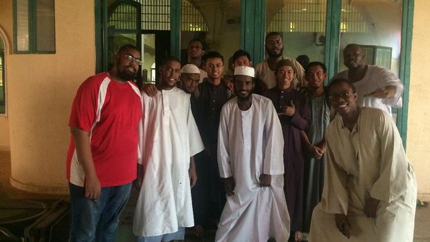Foto bersama peserta itikaf di masjid MTN