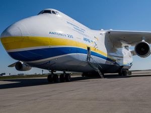 Pesawat Kargo Jumbo Antonov Mendarat di Yogya, Angkut Ekspor ke AS
