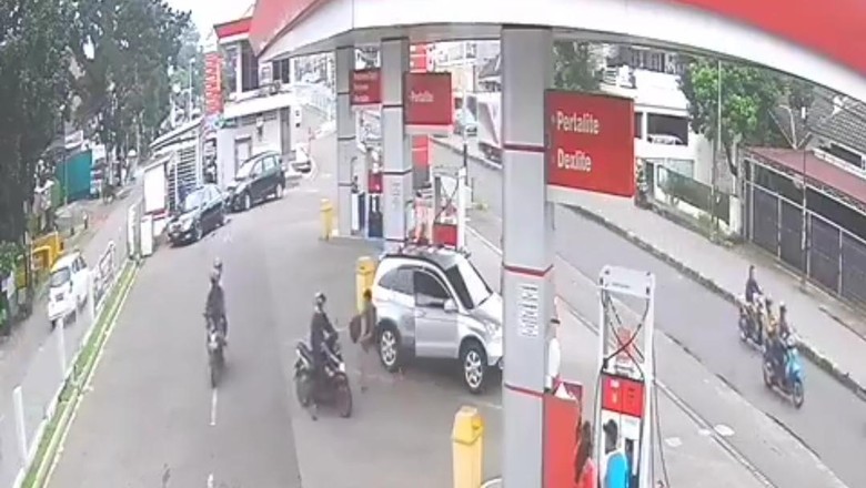 Pencurian di Pom Bensin Pencurian di Pom Bensin