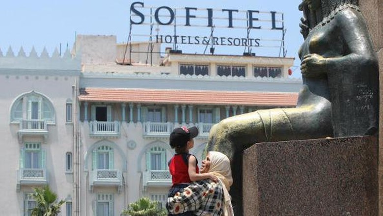 Sejarah Peradaban Islam di Kota Tua Alexandria Mesir menyimpan jejak sejarah peradaban dunia yang agung, salah satunya adalah Kota Tua Alexandria. Kota kuno ini sudah berdiri sejak ribuan sebelum masehi dan masih tetap berdiri hingga kini.