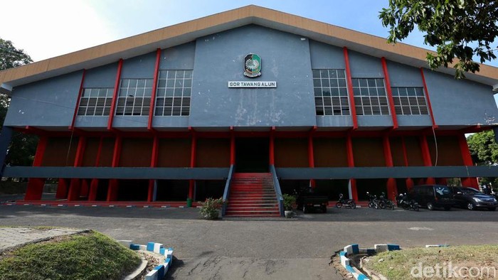 Pendatang ke Banyuwangi Langsung Diisolasi di Gedung Olahraga