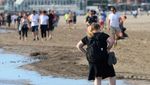 Nikmati Kebebasan Langka Saat Pandemi Corona, Warga Spanyol Pilih ke Pantai