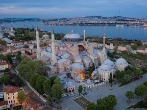 Mengenal Hagia Sophia yang Kini Resmi Jadi Masjid