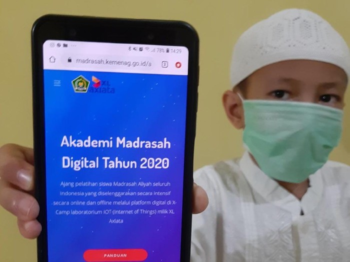 XL Axiata dan Kementerian Agama meluncurkan Akademi Madrasah Digital 2020.