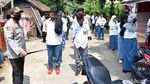 Nekat Rayakan Kelulusan, Pelajar di Pasuruan Disemprot Disinfektan