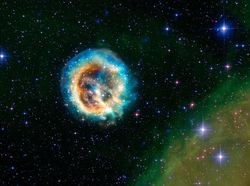 Penampakan Bintang Mati yang Cantik Sekaligus Suram