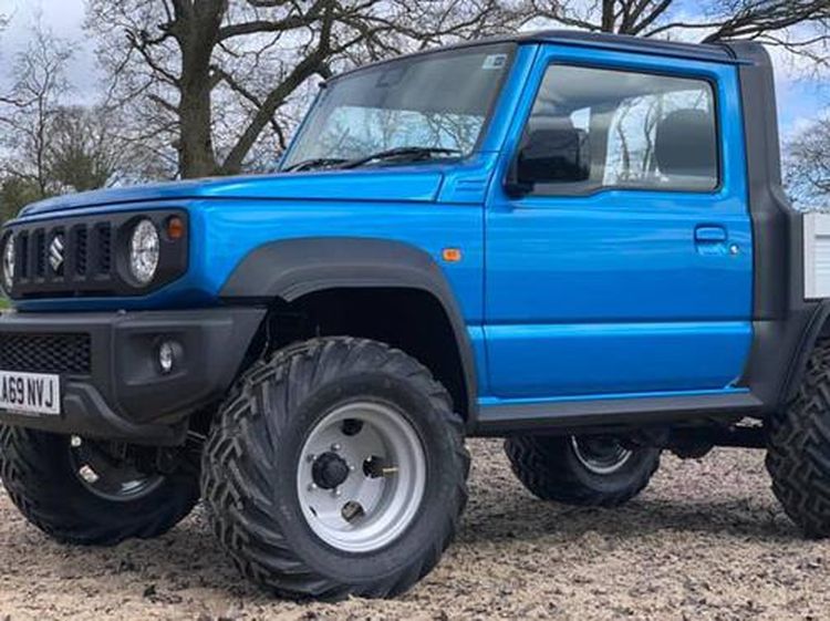 Ketika Suzuki Jimny Menjelma Mobil Pikap