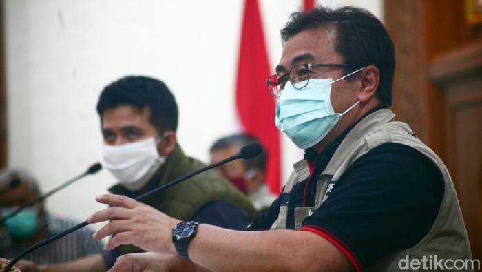 Dirut RSU dr Soetomo dr Joni Wahyuhadi