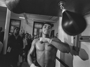 Khabib Nurmagomedov di Antara Ronaldo, Mike Tyson, dan Muhammad Ali