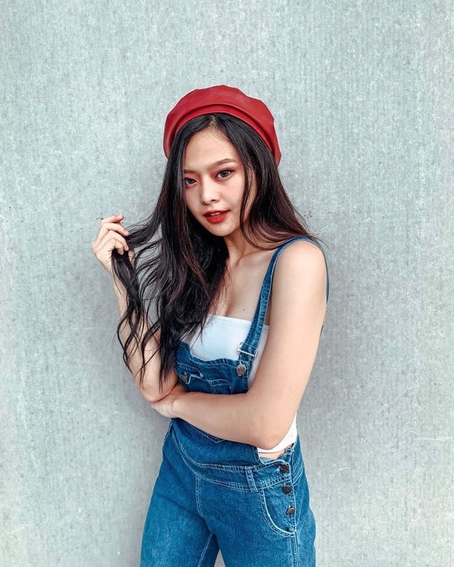 Sebagai manusia pada umumnya pasti bersyukur bisa dibilang mirip sama sosok public figure yang dikenal hampir seluruh dunia. Jadi aku selalu mengambil itu sebagai sebuah pujian dan dukungan, ungkap Michelle. Foto: Instagram @miceraa