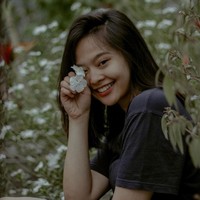  Jennie banget, komentar netizen yang mengungkapkan kemiripan wajah Jennie Blackpink dengan Michelle. Jennie versi Jowo, tambah lainnya. Jennie Parah, komentar lainnya. Foto: Instagram @miceraa