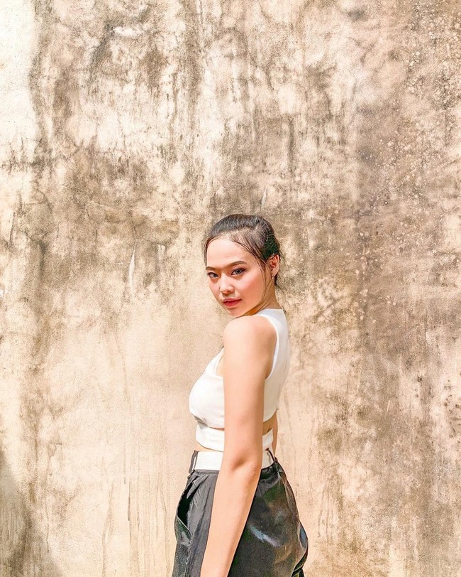  Bagaimana menurutmu dengan kemiripan antara Michelle dan Jennie Blackpink ini? Foto: Instagram @miceraa