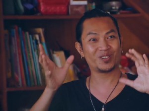 Selain Musik, Robi Navicula Mau Buat Film Dokumenter Pulau Plastik