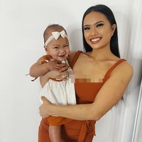 Sebelum TikTok dan video-video joget jadi populer, Sarah sudah mulai memvideokan tariannya sejak 13 tahun. Sebelumnya, Sarah senndiri memang seorang penari yang pernah bergabung dengan tim dance lokal lalu beralih ke media sosial untuk mengunggah koreografinya. Foto: Instagram @sarahmagusara