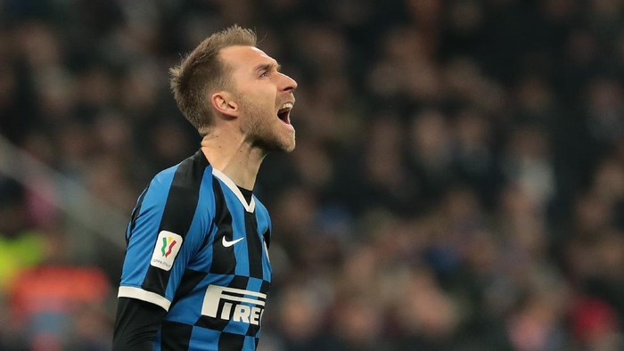 Eriksen MILAN, ITALY - FEBRUARY 12: Christian Eriksen of FC Internazionale reacts during the Coppa Italia Semi Final match between FC Internazionale and SSC Napoli at Stadio Giuseppe Meazza on February 12, 2020 in Milan, Italy. (Photo by Emilio Andreoli/Getty Images)