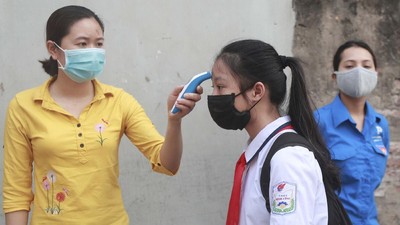 Potret Anak-anak di Vietnam yang Kembali Bersekolah