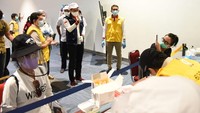 Rapid test massal ini diikuti 87 Warga Negara Indonesia (WNI) yang menjadi penumpang Garuda Indonesia GA 831 yang berasal dari Singapura. dok. Relawan COVID-19