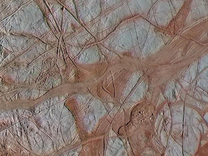 bulan Jupiter, Europa