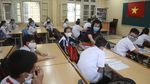 Potret Anak-anak di Vietnam yang Kembali Bersekolah