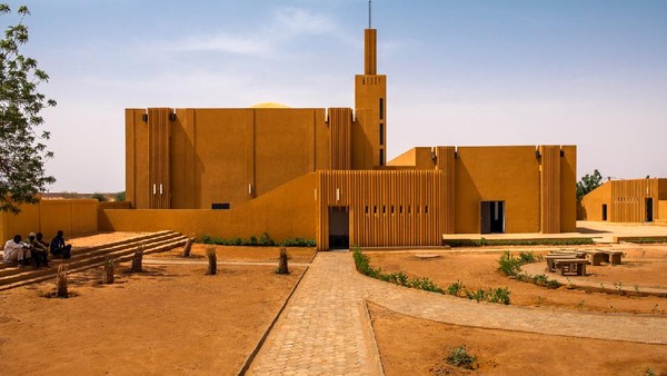 Melihat Lebih Dekat Masjid Unik di Republik Niger