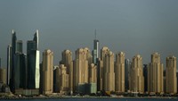 Tampak pemandangan lenggang kawasan Jumeirah Beach Residence (JBR), Dubai, Uni Emirat Arab.