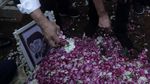Suasana Duka di Pusara Terakhir Didi Kempot