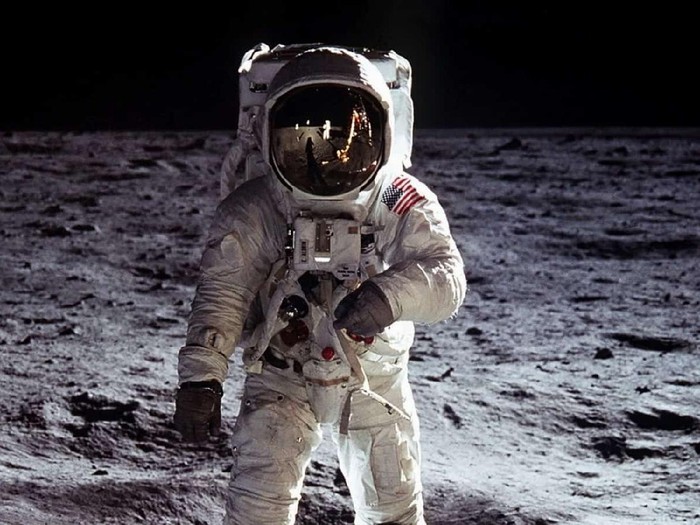 Astronot -