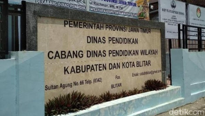 dispendik kabupaten dan kota blitar
