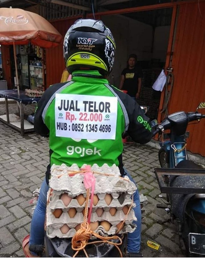 driver ojol jualan makanan