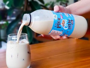 5 Tempat Beli Susu Rasa Kekinian, dari Sereal hingga Rose Mylk