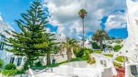 Selain difungsikan sebagai hotel, Casapueblo juga terdapat museum dan juga restoran. Museum buka dari jam 10 hingga saat matahari terbenam waktu setempat (iStock)