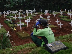 PKB DKI soal Insentif Penggali Kubur Tertunda: Ironis!