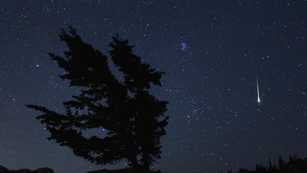 hujan meteor perseid