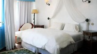 Carlos Paez membeli tanah hotel ini di tahun 1958. Pelan-pelan dia membangun satu per satu bangunan, dimulai dari gudang dulu. (Club Hotel Casapueblo)