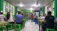 Satu lagi tempat makan favorit Didi Kempot yaitu Wedangan Dongo Pak Untung. Tempat minum wedang satu ini sudah sejak tahun 1955 lho foodies! Warungnya cukup sederhana namun punya beragam wedang yang rasanya enak dan hangat. Foto: Istimewa