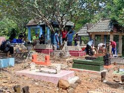 Keluarga Kandung Minta Jenazah Didi Kempot Dimakamkan di Samping Ibunya
