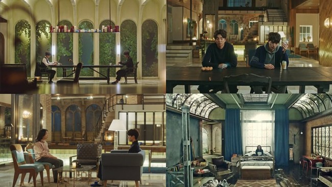 Rumah Gong Yoo di serial Goblin mungkin juga menjadi salah satu yang paling ikonik. Arsitektur rumah terlihat ekstravaganza dan bagian dalamnya pun tak kalah mewah. Ada lantai marmer, langit-langit yang tinggi dilengkapi chandelier, sofa kulit mewah hingga ruang makan superbesar. Foto: Istimewa
