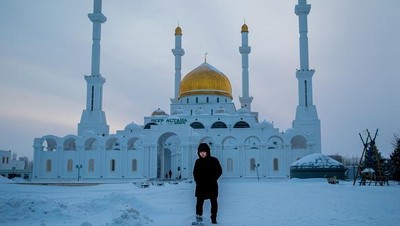 Menelusuri Jejak Peradaban Islam di Asia Tengah