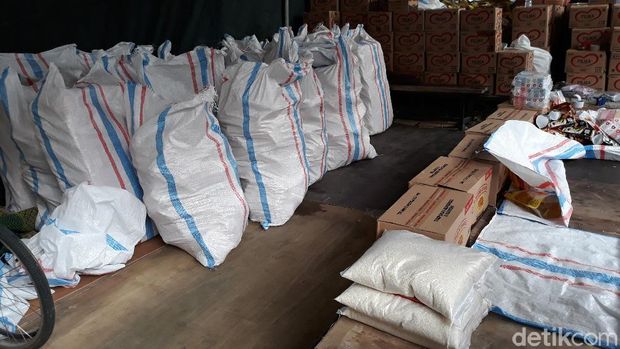 Donasi dari konser daring Didi Kempot yang dibelanjakan paket sembako, Rabu (6/5/2020).